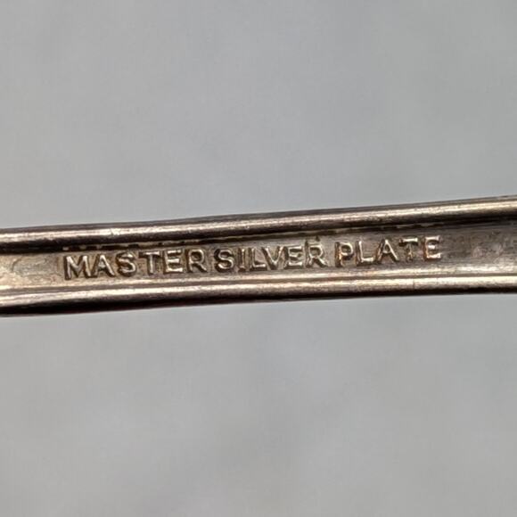 5pc Vintage Silverplate Utensil Lot 4"-8" Mixed Brands WM Rogers Holmes Edwards - Picture 7 of 9